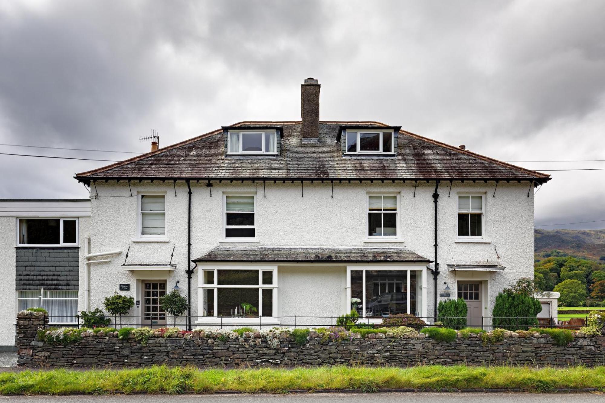 Chestnut 3* Grasmere